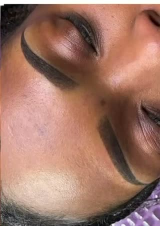Brow shaping and henna tint